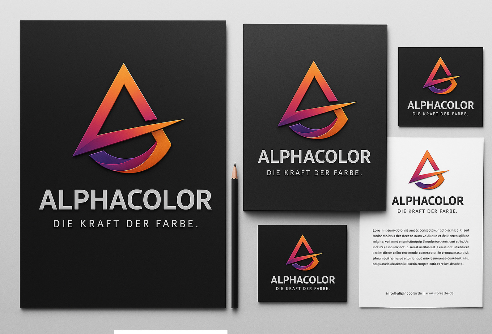 ALPHACOLOR Branding-Design mit Logo, Schriftzug und Werbematerialien auf Schwarz-Weiß-Hintergrund